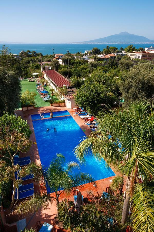 Sorrento Comfort Rooms Con Piscina Exteriér fotografie